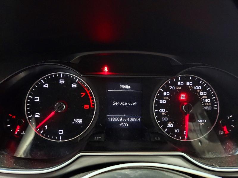 52070246 :رقم المزاد ، WAUDFAFL1EN032230 vin ، 2014 Audi A4 مزاد بيع