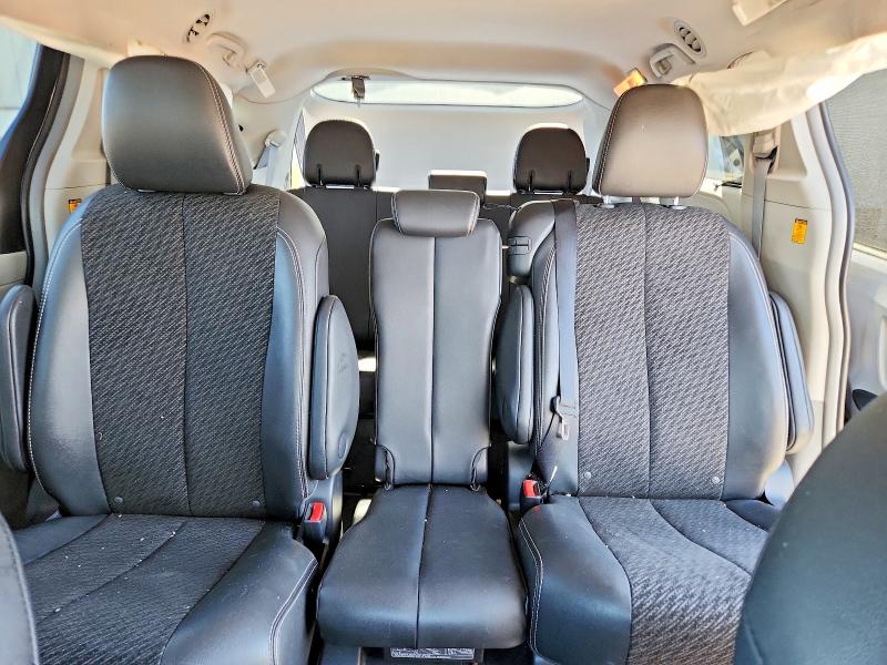 Aukcja sprzedaży 2011 Toyota Sienna, vin: 5TDXK3DC3BS119885, numer aukcji: 55357976