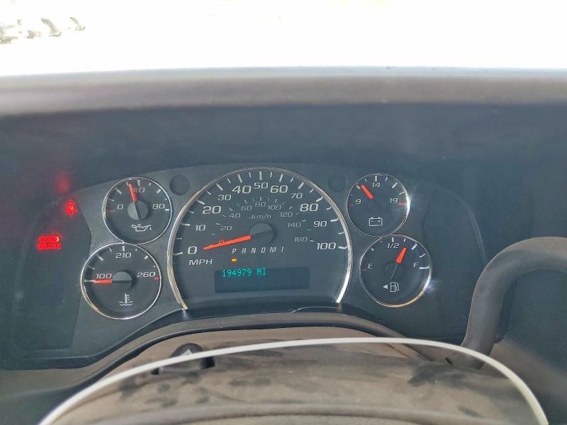 55033866 :رقم المزاد ، 1GB0G2CG9F1250215 vin ، 2015 Chevrolet Express G3500 مزاد بيع