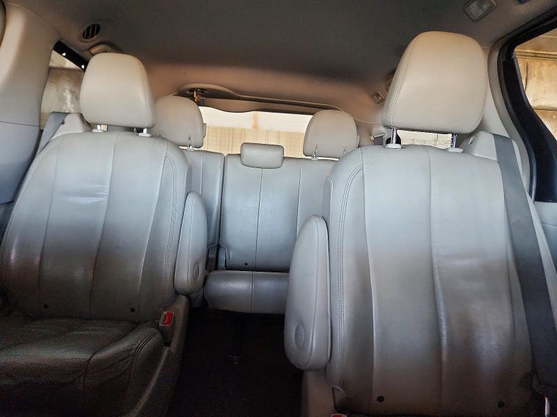 55172136 :رقم المزاد ، 5TDDK3DC9CS044484 vin ، 2012 Toyota Sienna مزاد بيع