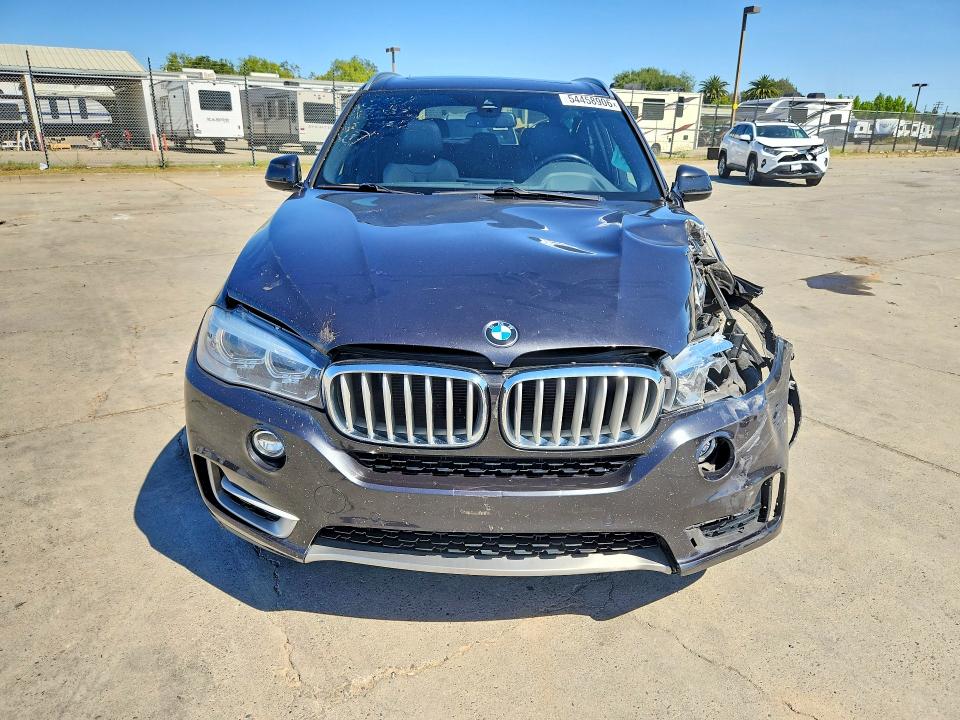 54458906 :رقم المزاد ، 5UXKR0C51J0X99082 vin ، 2018 Bmw X5 مزاد بيع