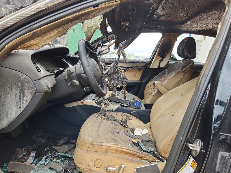 51915076 :رقم المزاد ، WAUBFAFL2FN009743 vin ، 2015 Audi A4 مزاد بيع