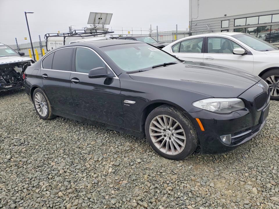 52845616 :رقم المزاد ، WBAFU7C59BDU54934 vin ، 2011 Bmw 535 مزاد بيع