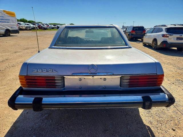 1981 Mercedes-benz 380 მანქანა იყიდება აუქციონზე, vin: WDBBA45A3BB003933, აუქციონის ნომერი: 53601456