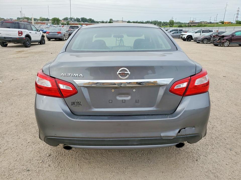 55137986 :رقم المزاد ، 1N4AL3AP7HN332689 vin ، 2017 Nissan Altima مزاد بيع