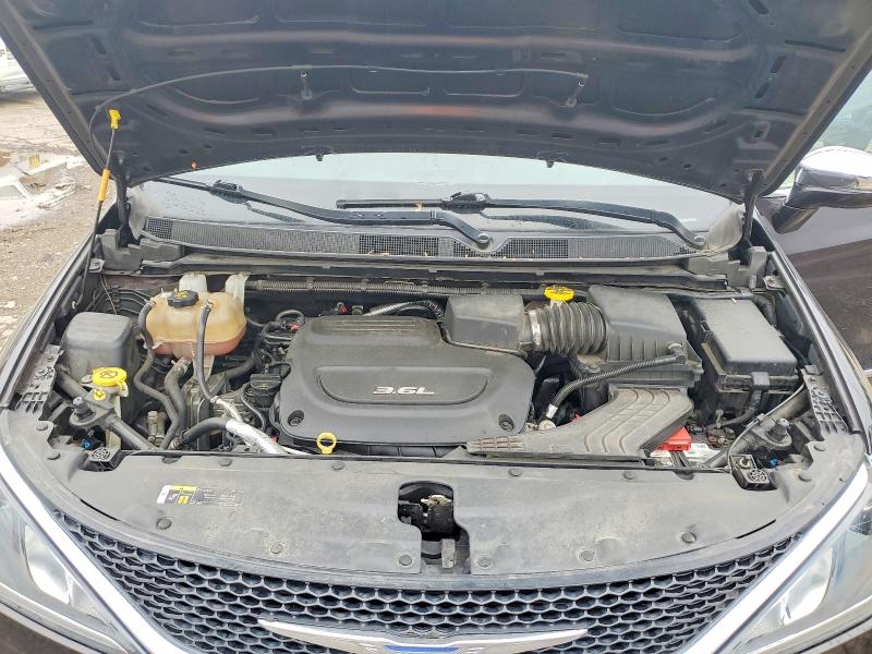 53579836 :رقم المزاد ، 2C4RC1GG1JR292255 vin ، 2018 Chrysler Pacifica مزاد بيع