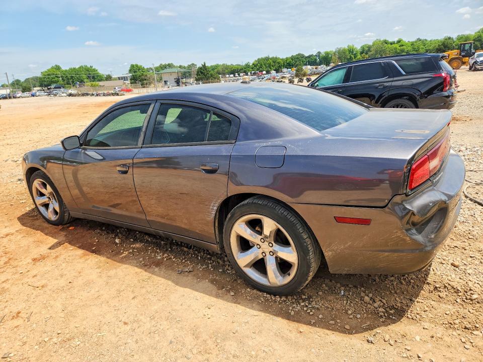 52926306 :رقم المزاد ، 2C3CDXHG5DH655157 vin ، 2013 Dodge Charger مزاد بيع