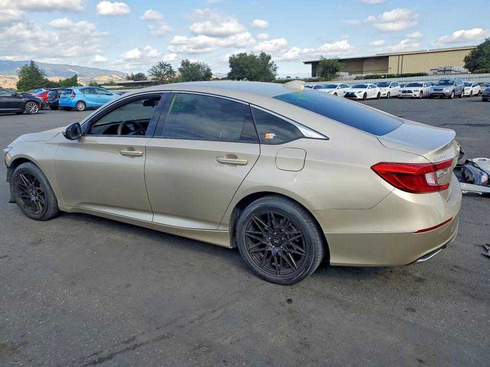 Aukcja sprzedaży 2018 Honda Accord, vin: 1HGCV1F19JA042720, numer aukcji: 55432446