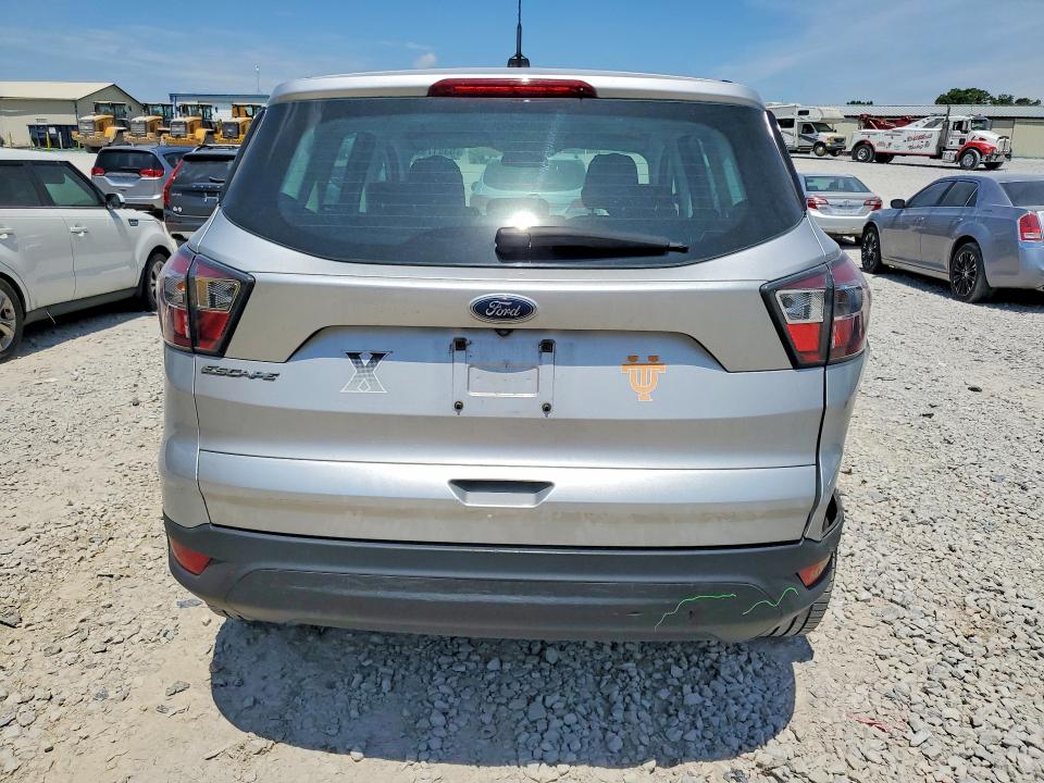 2017 Ford Escape მანქანა იყიდება აუქციონზე, vin: 1FMCU0F7XHUB50638, აუქციონის ნომერი: 53817956