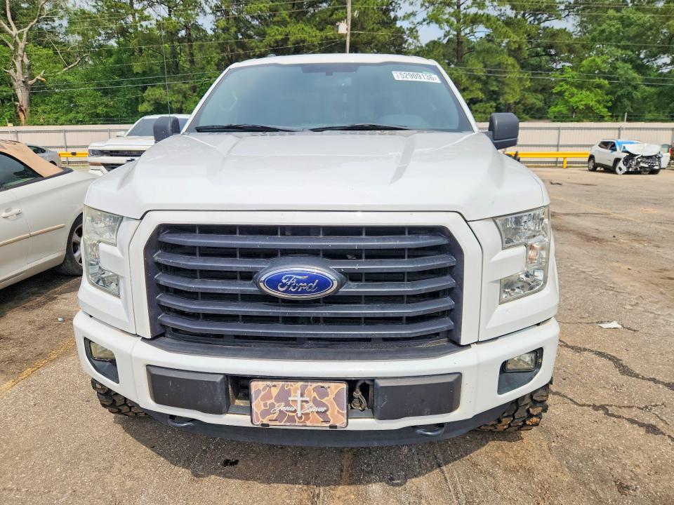 52909136 :رقم المزاد ، 1FTEW1EP3FFC62195 vin ، 2015 Ford F150 مزاد بيع