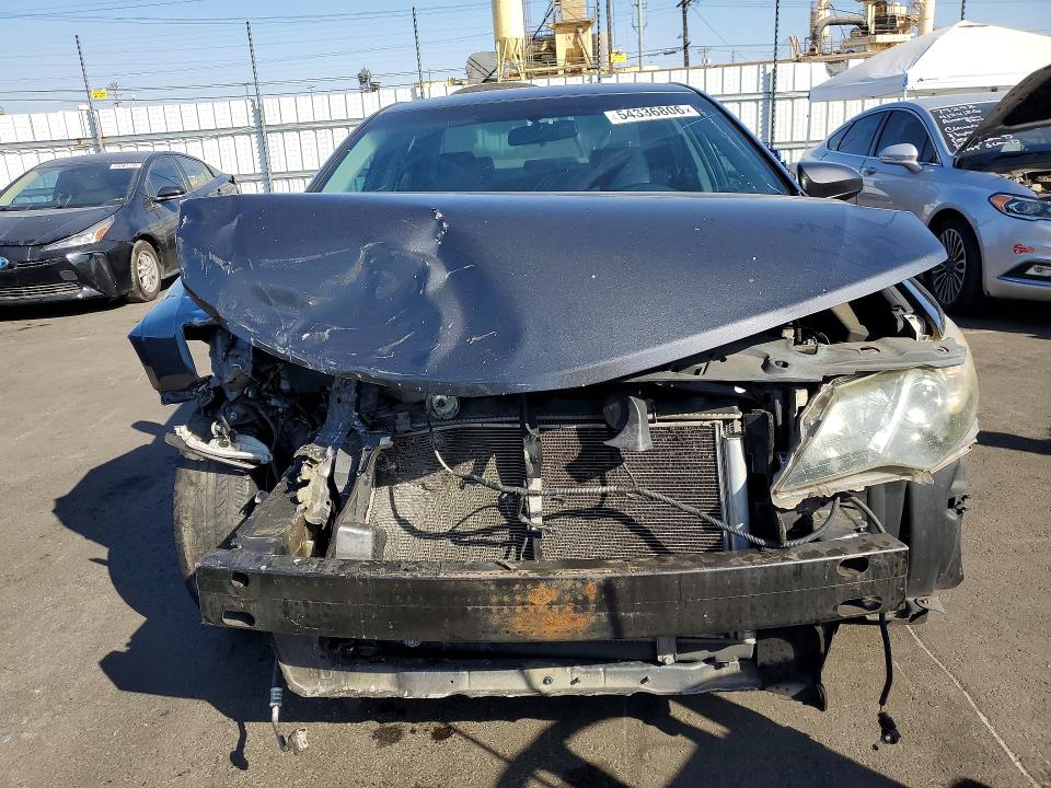 54336806 :رقم المزاد ، 4T1BF1FK4CU053394 vin ، 2012 Toyota Camry مزاد بيع