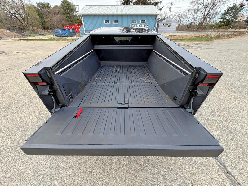 2024 Tesla Cybertruck მანქანა იყიდება აუქციონზე, vin: 7G2CEHEE3RA048554, აუქციონის ნომერი: 55358006
