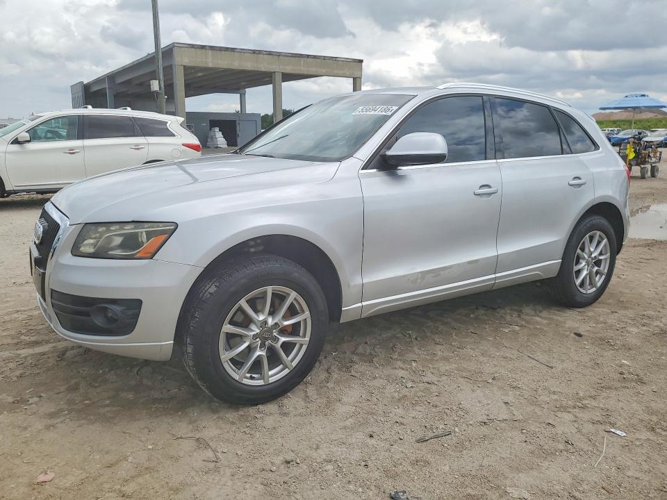 55694186 :رقم المزاد ، WA1LKAFP0AA098549 vin ، 2010 Audi Q5 مزاد بيع