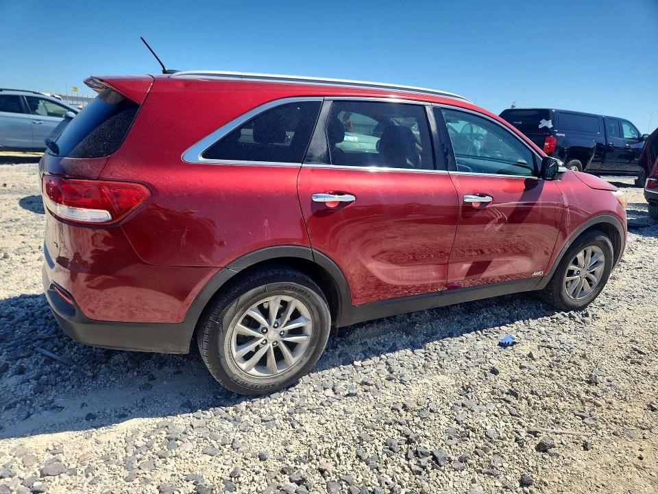 53443526 :رقم المزاد ، 5XYPGDA52HG188666 vin ، 2017 Kia Sorento مزاد بيع