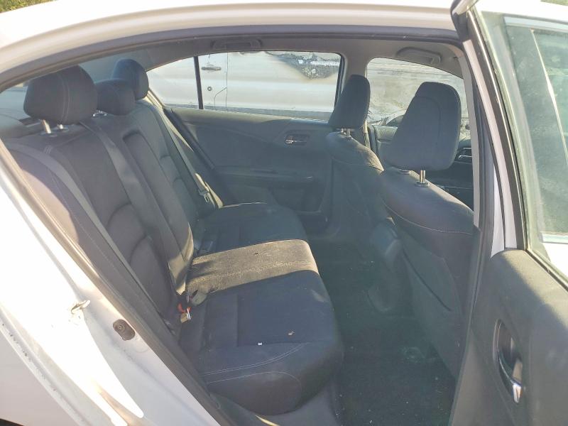 55028016 :رقم المزاد ، 1HGCR2F59FA048215 vin ، 2015 Honda Accord مزاد بيع
