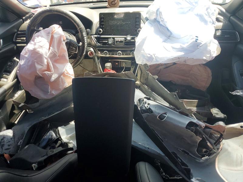 2020 Honda Accord მანქანა იყიდება აუქციონზე, vin: 1HGCV1F3XLA012680, აუქციონის ნომერი: 53170836