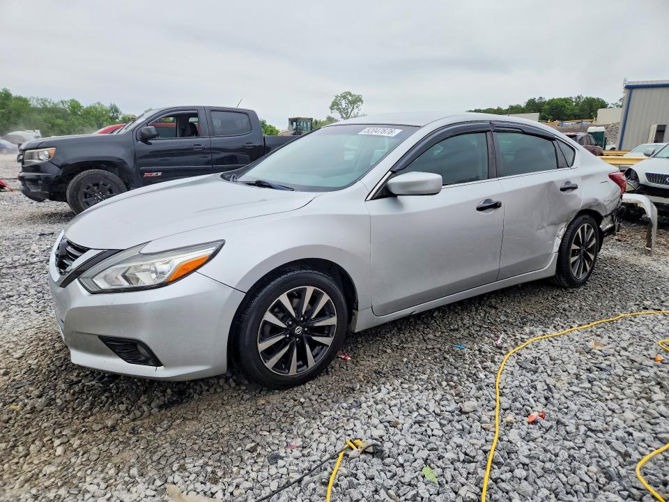 2018 Nissan Altima მანქანა იყიდება აუქციონზე, vin: 1N4AL3AP2JC119389, აუქციონის ნომერი: 52047676