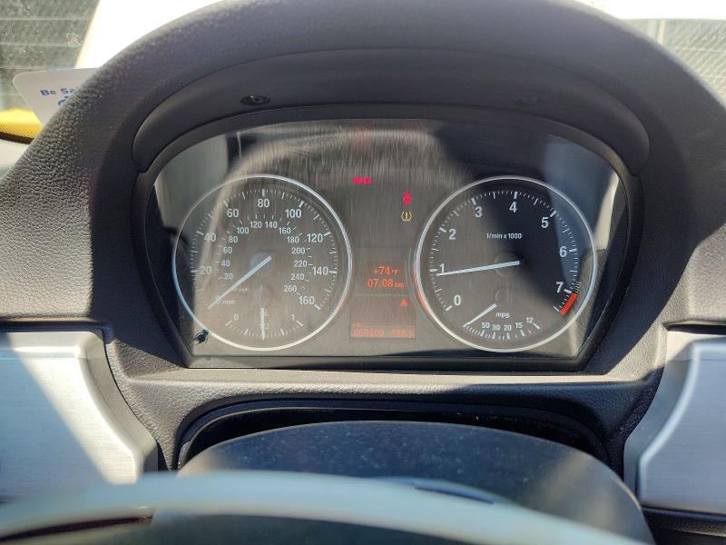 41628936 :رقم المزاد ، WBAPH7G57BNL85979 vin ، 2011 Bmw 328 مزاد بيع