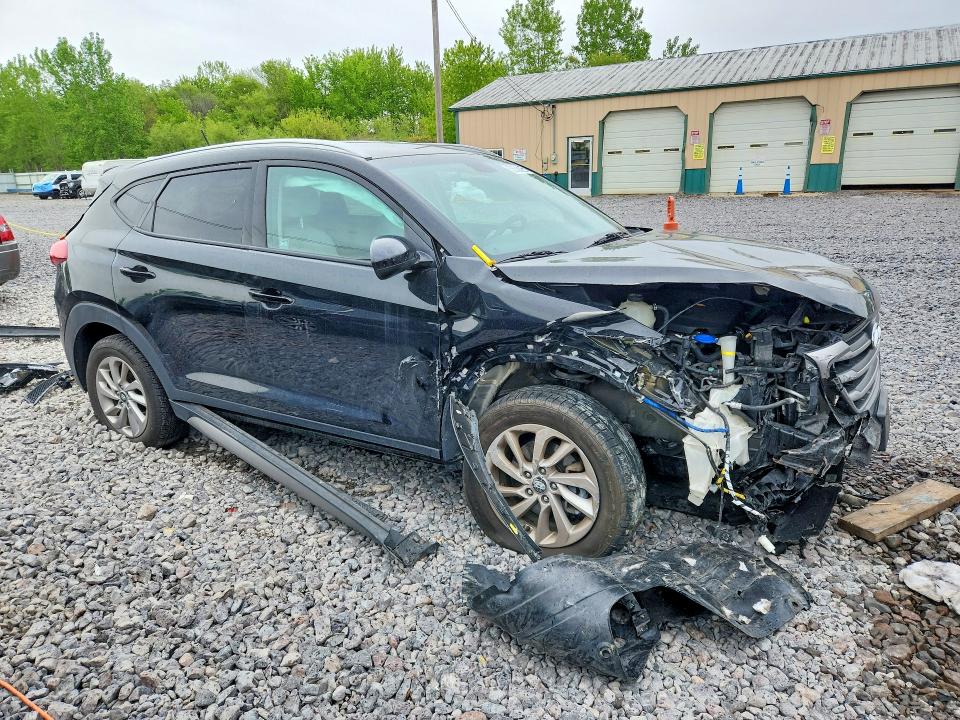 52530126 :رقم المزاد ، KM8J3CA40HU319459 vin ، 2017 Hyundai Tucson مزاد بيع