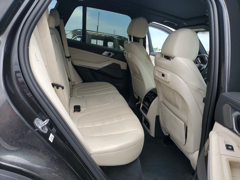 53955166 :رقم المزاد ، 5UXCR4C0XM9F85758 vin ، 2021 Bmw X5 مزاد بيع