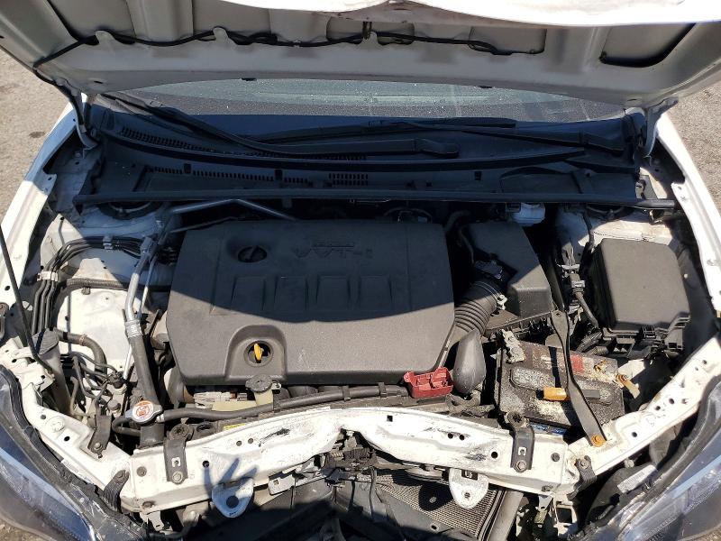54492486 :رقم المزاد ، 5YFBURHE6JP797959 vin ، 2018 Toyota Corolla مزاد بيع