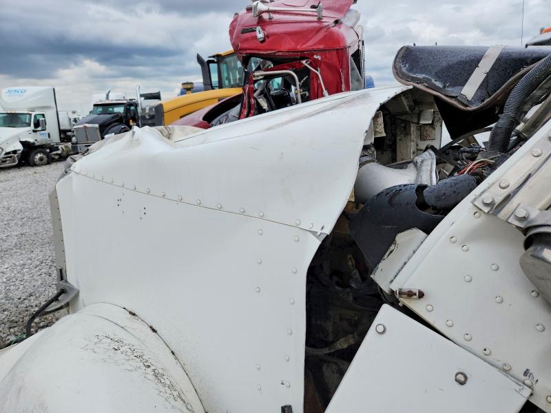 2005 Peterbilt 379 მანქანა იყიდება აუქციონზე, vin: 1XP5DB9X25D851933, აუქციონის ნომერი: 54641546
