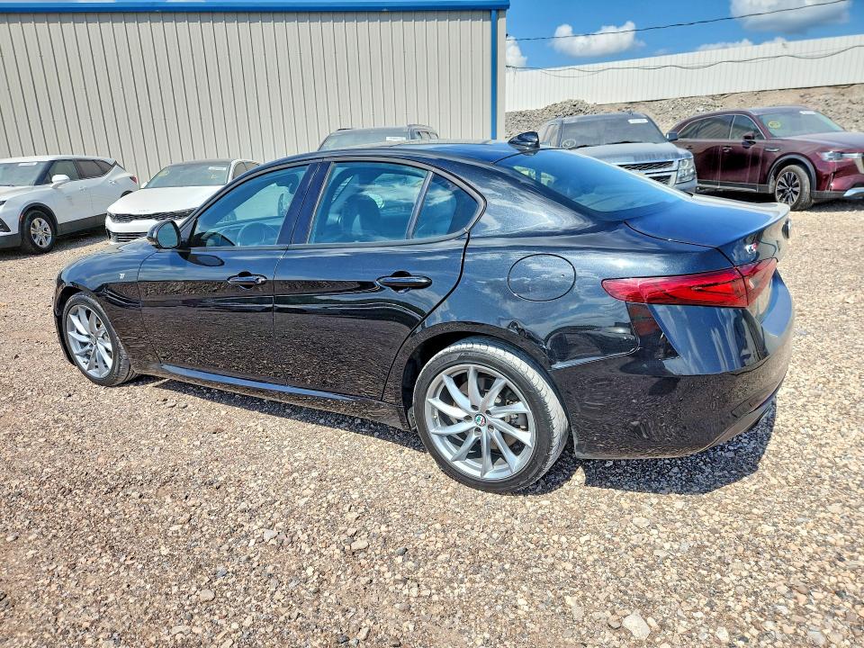 2022 Alfa Romeo Giulia მანქანა იყიდება აუქციონზე, vin: ZARFANBN6N7655085, აუქციონის ნომერი: 54677616