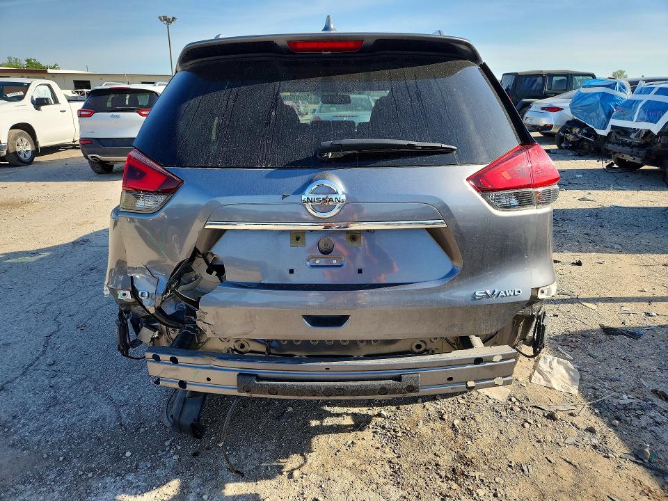 Aukcja sprzedaży 2017 Nissan Rogue, vin: KNMAT2MV5HP611755, numer aukcji: 55187576
