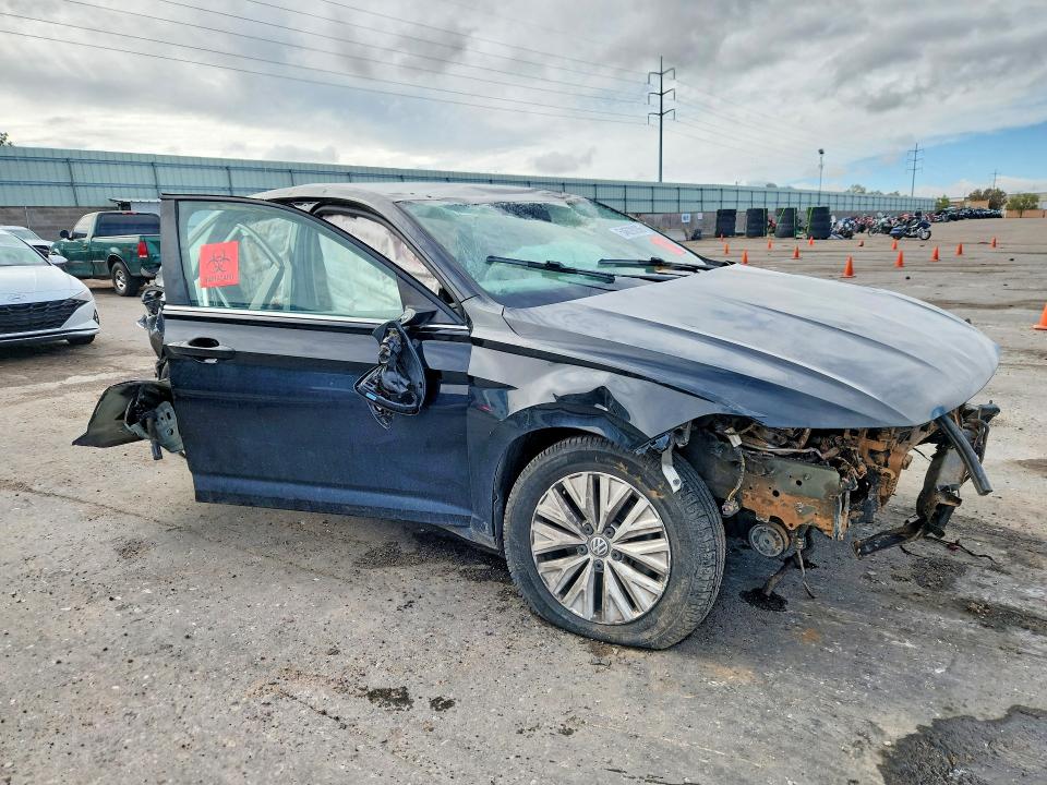 Продажа на аукционе авто 2019 Volkswagen Jetta, vin: 3VWCB7BU1KM205341, номер лота: 54628036