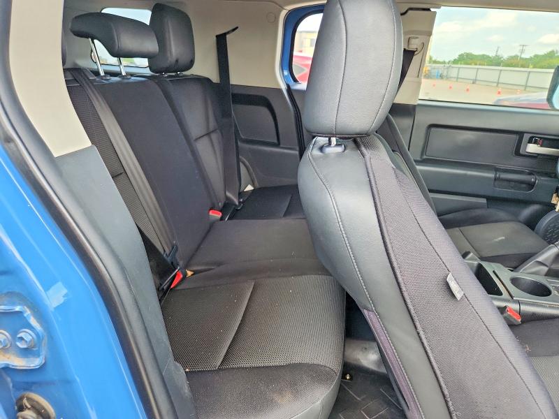 2012 Toyota Fj Cruiser მანქანა იყიდება აუქციონზე, vin: JTEZU4BF0CK012528, აუქციონის ნომერი: 54763826