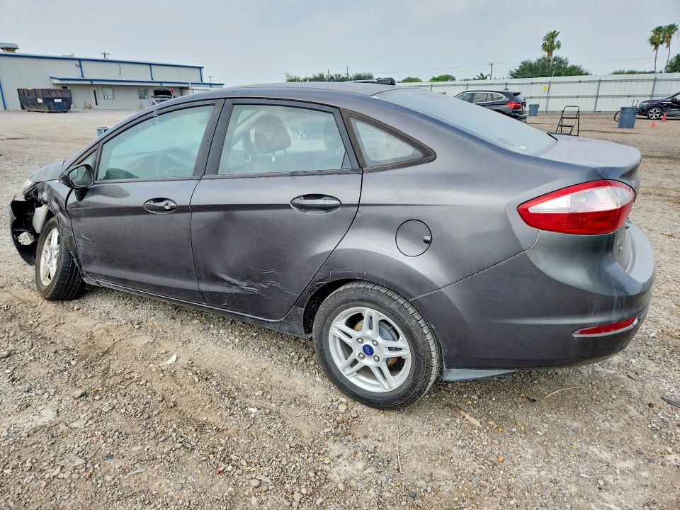 Продажа на аукционе авто 2017 Ford Fiesta, vin: 3FADP4BJ0HM132782, номер лота: 52493086