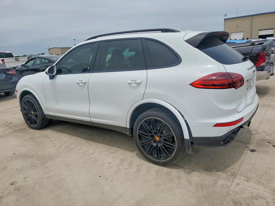 52412776 :رقم المزاد ، WP1AA2A29JKA02606 vin ، 2018 Porsche Cayenne مزاد بيع