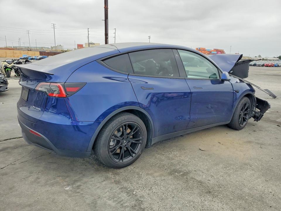 51812576 :رقم المزاد ، 5YJYGDEE7LF056436 vin ، 2020 Tesla Model Y مزاد بيع