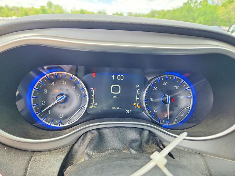 Продажа на аукционе авто 2018 Chrysler Pacifica, vin: 2C4RC1BG6JR364865, номер лота: 52559876