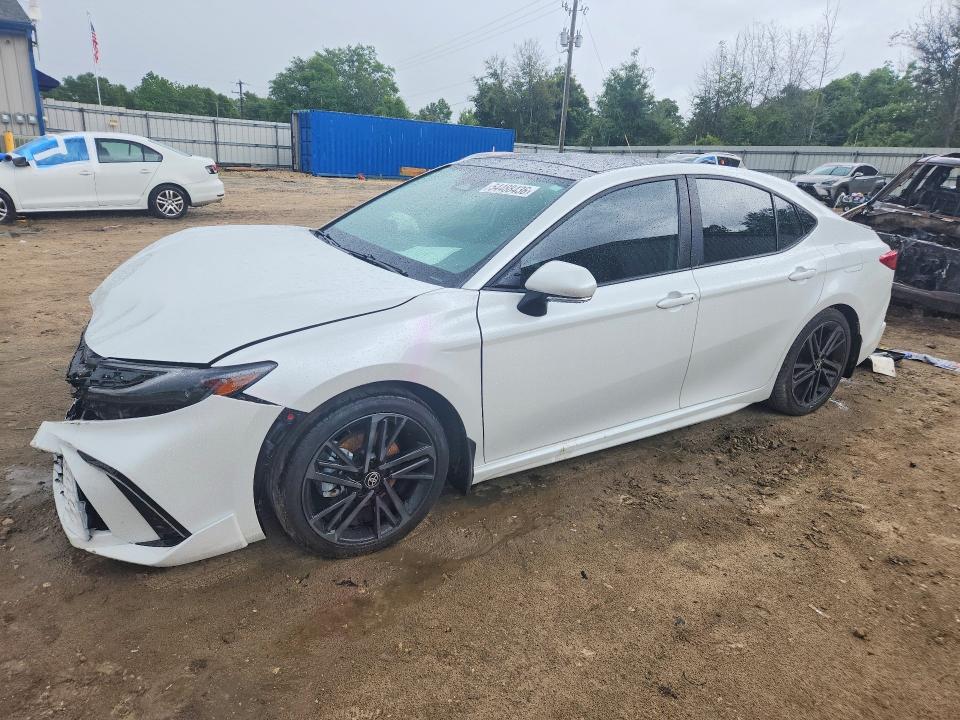2025 Toyota Camry მანქანა იყიდება აუქციონზე, vin: 4T1DAACK8SU064215, აუქციონის ნომერი: 54488436