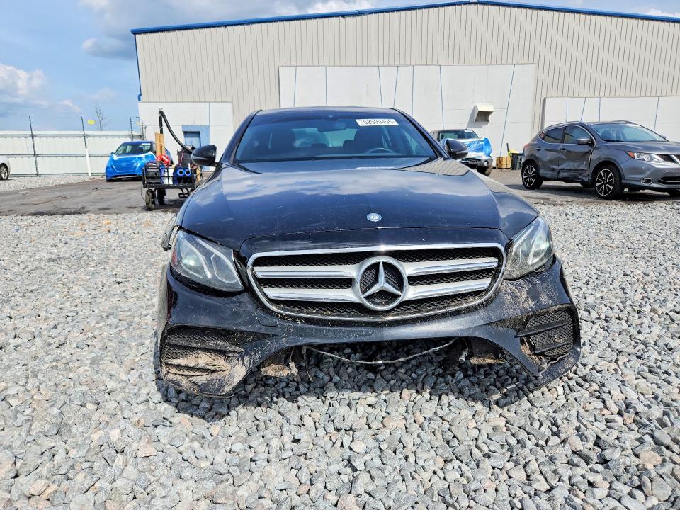 52599496 :رقم المزاد ، WDDZF4JBXHA210310 vin ، 2017 Mercedes-benz E مزاد بيع