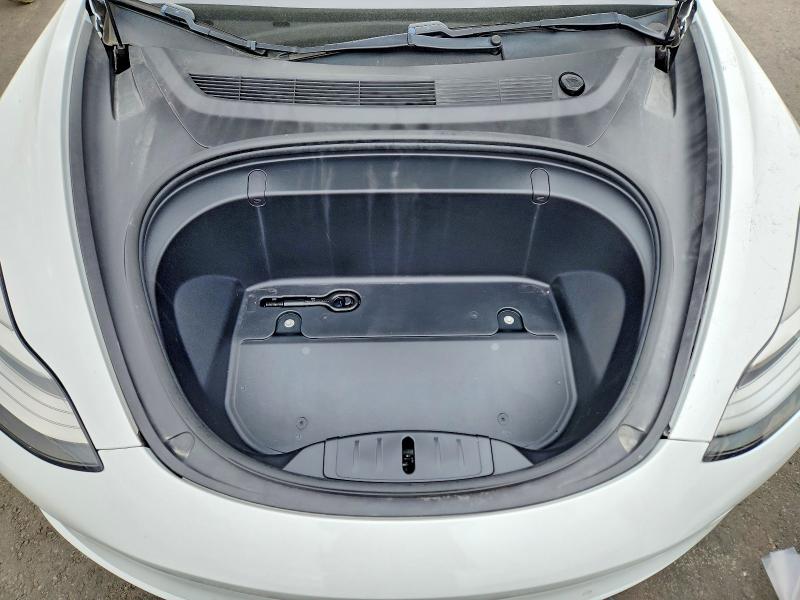 54338976 :رقم المزاد ، 5YJ3E1EB6KF421904 vin ، 2019 Tesla Model 3 مزاد بيع