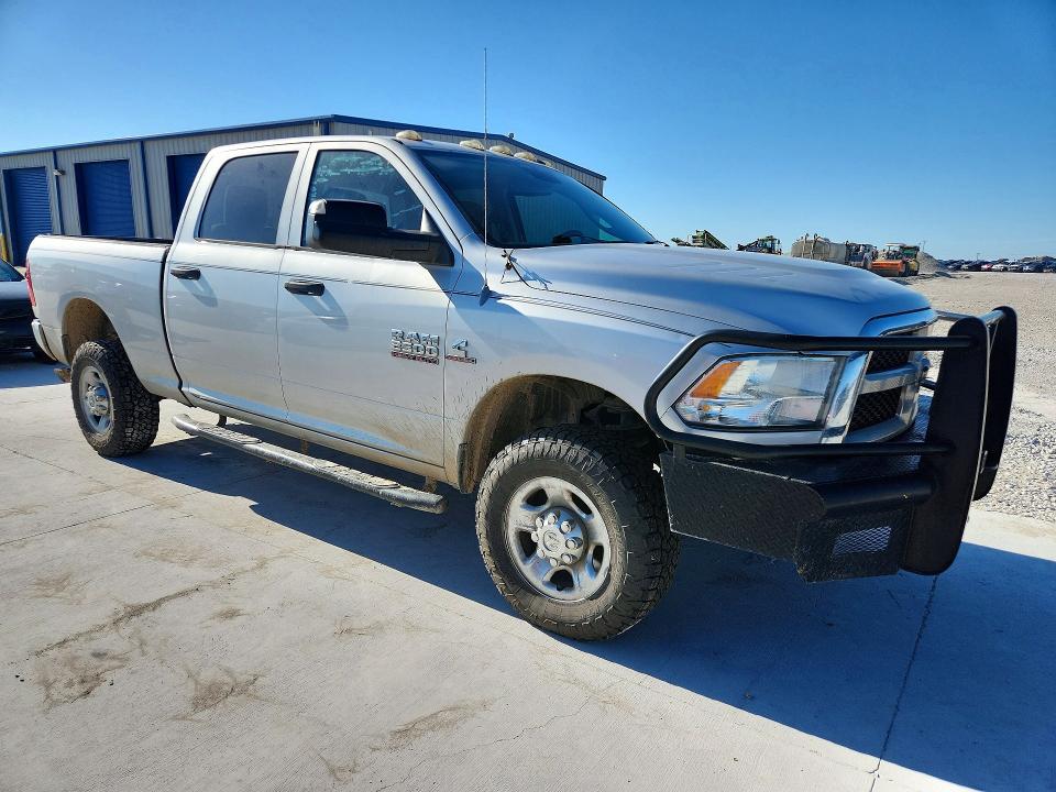 Auction sale of the 2013 Ram 2500, vin: 3C6UR5CL0DG560345, lot number: 52392246