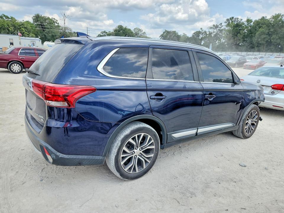 2018 Mitsubishi Outlander მანქანა იყიდება აუქციონზე, vin: JA4AD3A39JJ001544, აუქციონის ნომერი: 52908116