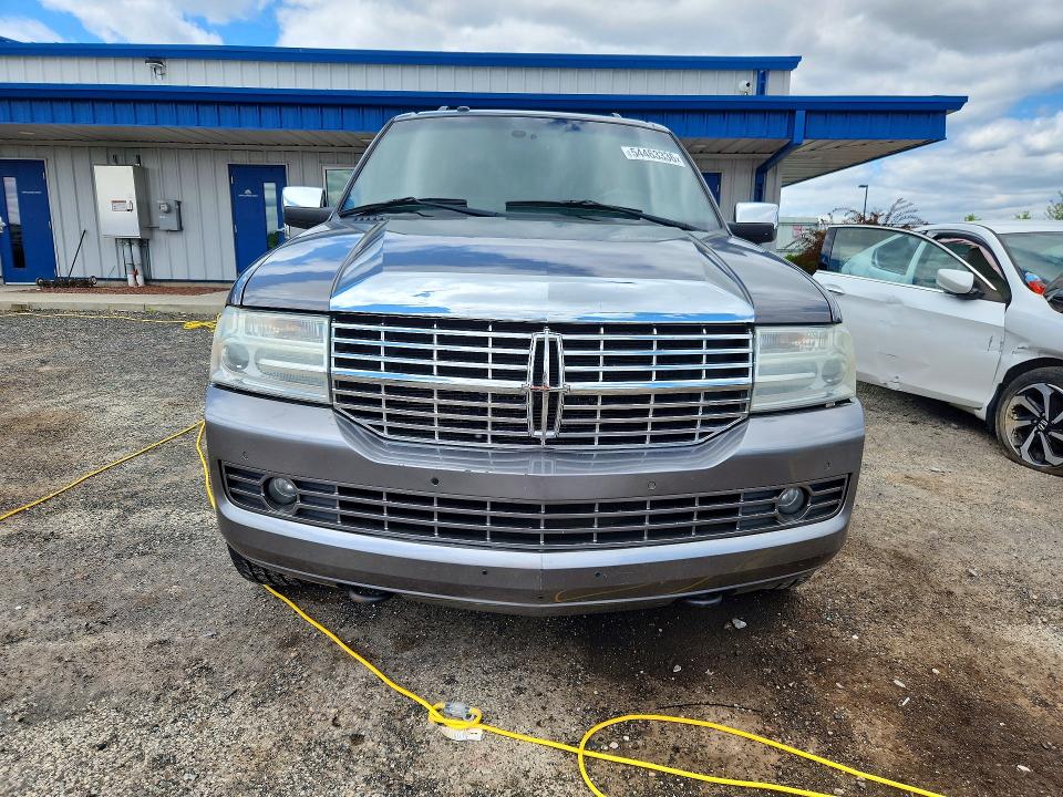 2011 Lincoln Navigator მანქანა იყიდება აუქციონზე, vin: 5LMJJ2J59BEJ09112, აუქციონის ნომერი: 54463336