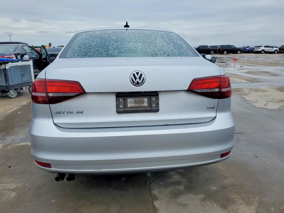 52342766 :رقم المزاد ، 3VWD67AJ7GM320517 vin ، 2016 Volkswagen Jetta مزاد بيع