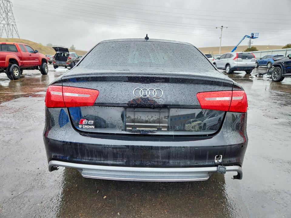 52413606 :رقم المزاد ، WAUF2AFC1EN109215 vin ، 2014 Audi S6 مزاد بيع