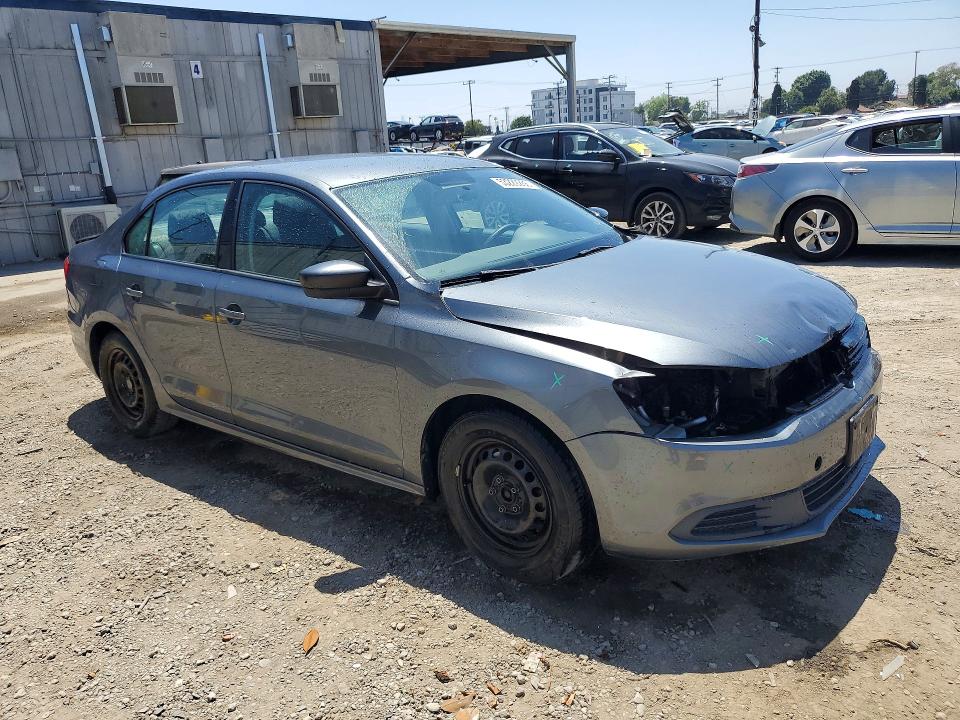 53229266 :رقم المزاد ، 3VW2K7AJ7EM248489 vin ، 2014 Volkswagen Jetta مزاد بيع