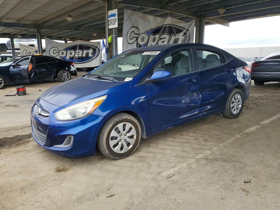 2015 Hyundai Accent მანქანა იყიდება აუქციონზე, vin: KMHCT4AE7FU884568, აუქციონის ნომერი: 53700506