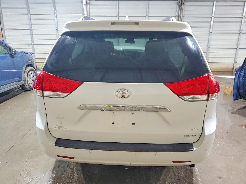 Продажа на аукционе авто 2011 Toyota Sienna, vin: 5TDYK3DCXBS069829, номер лота: 54926606