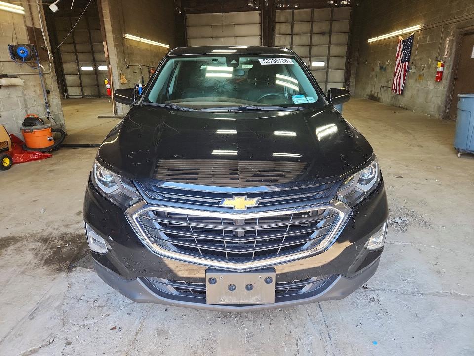 2021 Chevrolet Equinox მანქანა იყიდება აუქციონზე, vin: 2GNAXUEV3M6146442, აუქციონის ნომერი: 52735726