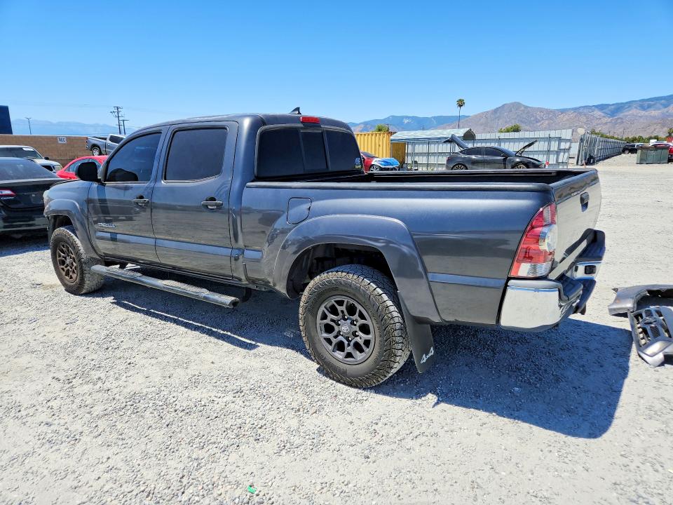Продажа на аукционе авто 2015 Toyota Tacoma, vin: 3TMMU4FN3FM085728, номер лота: 53947846