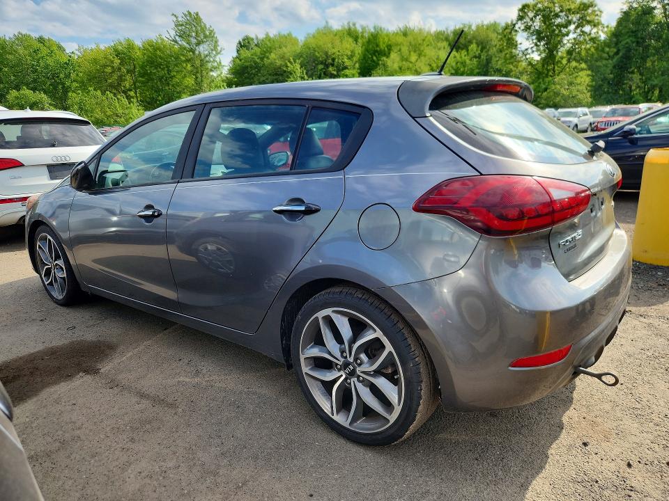 2016 Kia Forte მანქანა იყიდება აუქციონზე, vin: KNAFZ5A35G5592172, აუქციონის ნომერი: 54174546