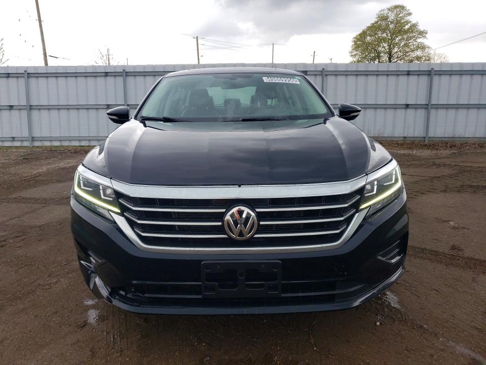 Продажа на аукционе авто 2021 Volkswagen Passat, vin: 1VWBA7A3XMC002900, номер лота: 49869956