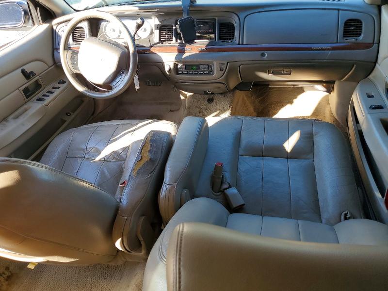 2011 Ford Crown Victoria მანქანა იყიდება აუქციონზე, vin: 2FABP7EV8BX127154, აუქციონის ნომერი: 53296946